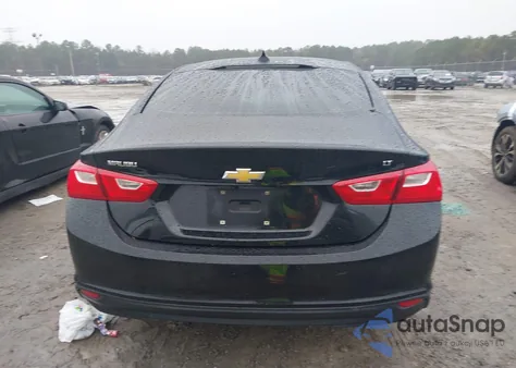 2018 Chevrolet Malibu Lt z USA, uszkodzony, nr VIN 1G1ZD5ST2JF167984